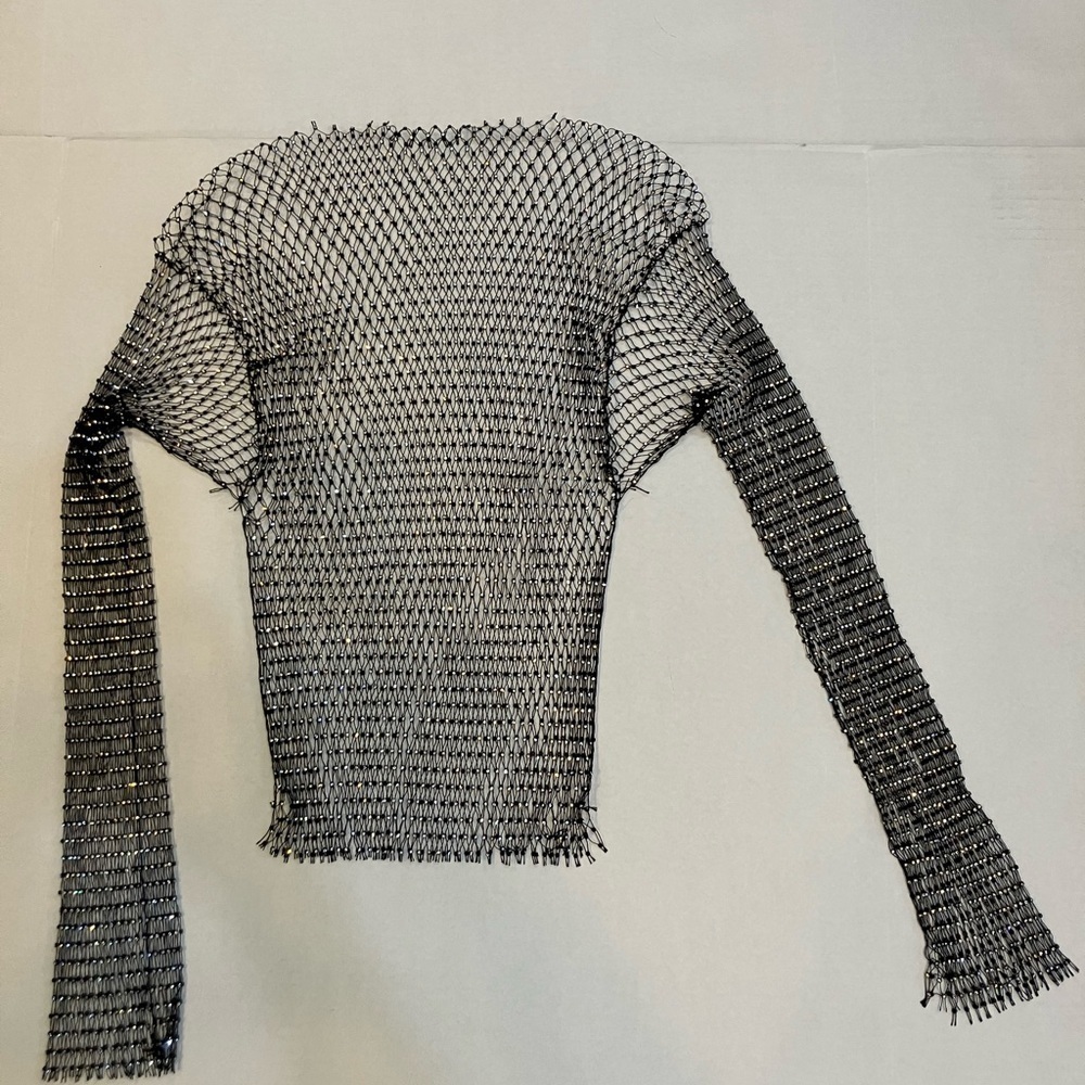 Top - Picture 2 of 3